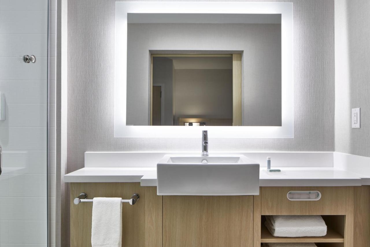 Hotel Springhill By Marriott Jacksonville Oceanfront 3*