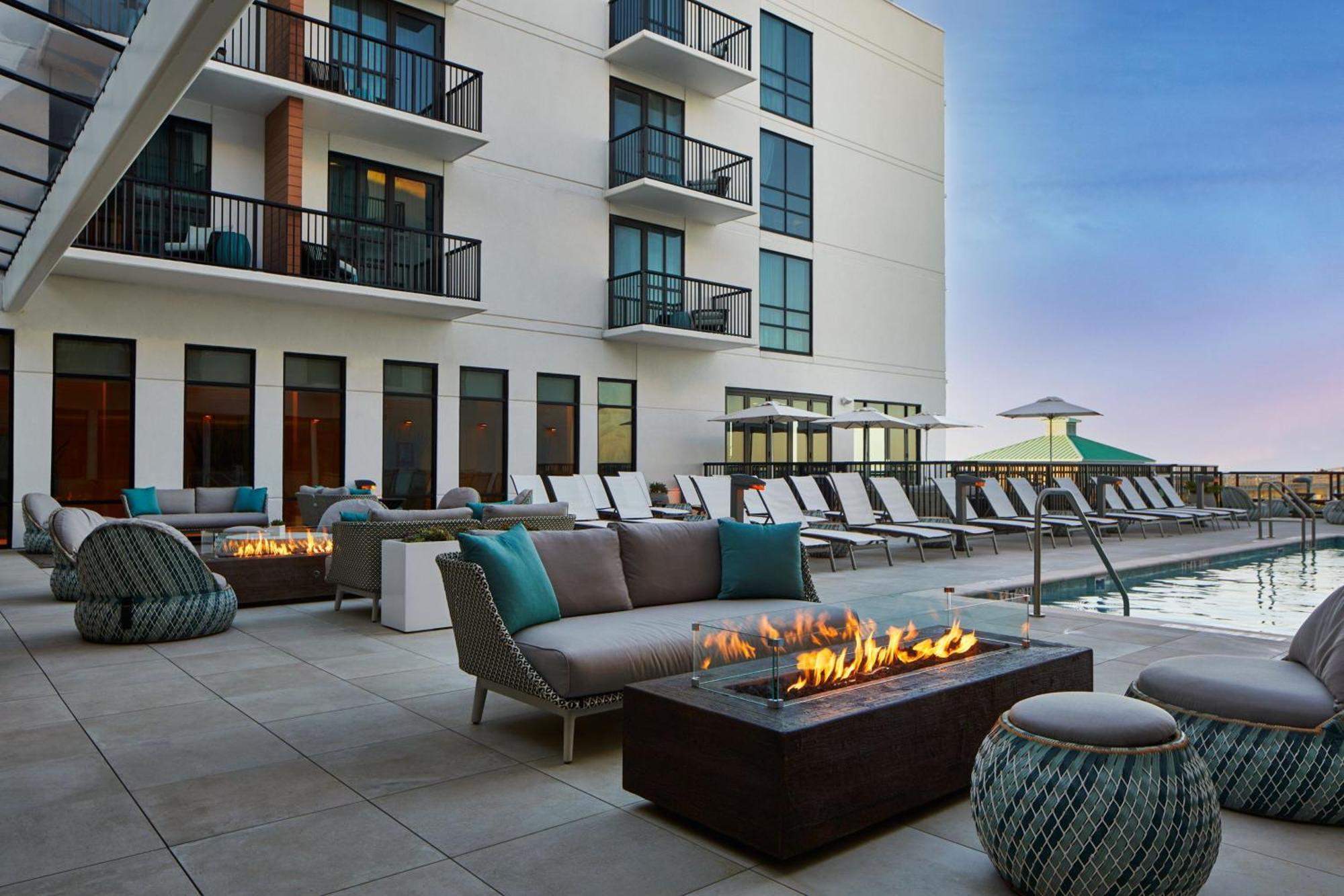 Hotel Springhill By Marriott Jacksonville Oceanfront