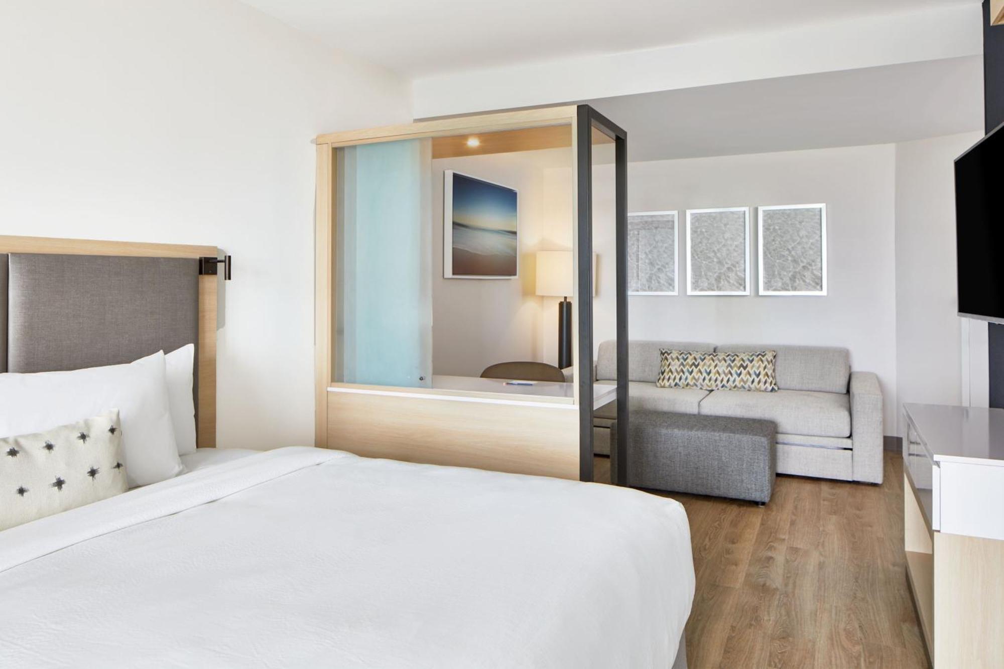 Hotel Springhill By Marriott Jacksonville Oceanfront